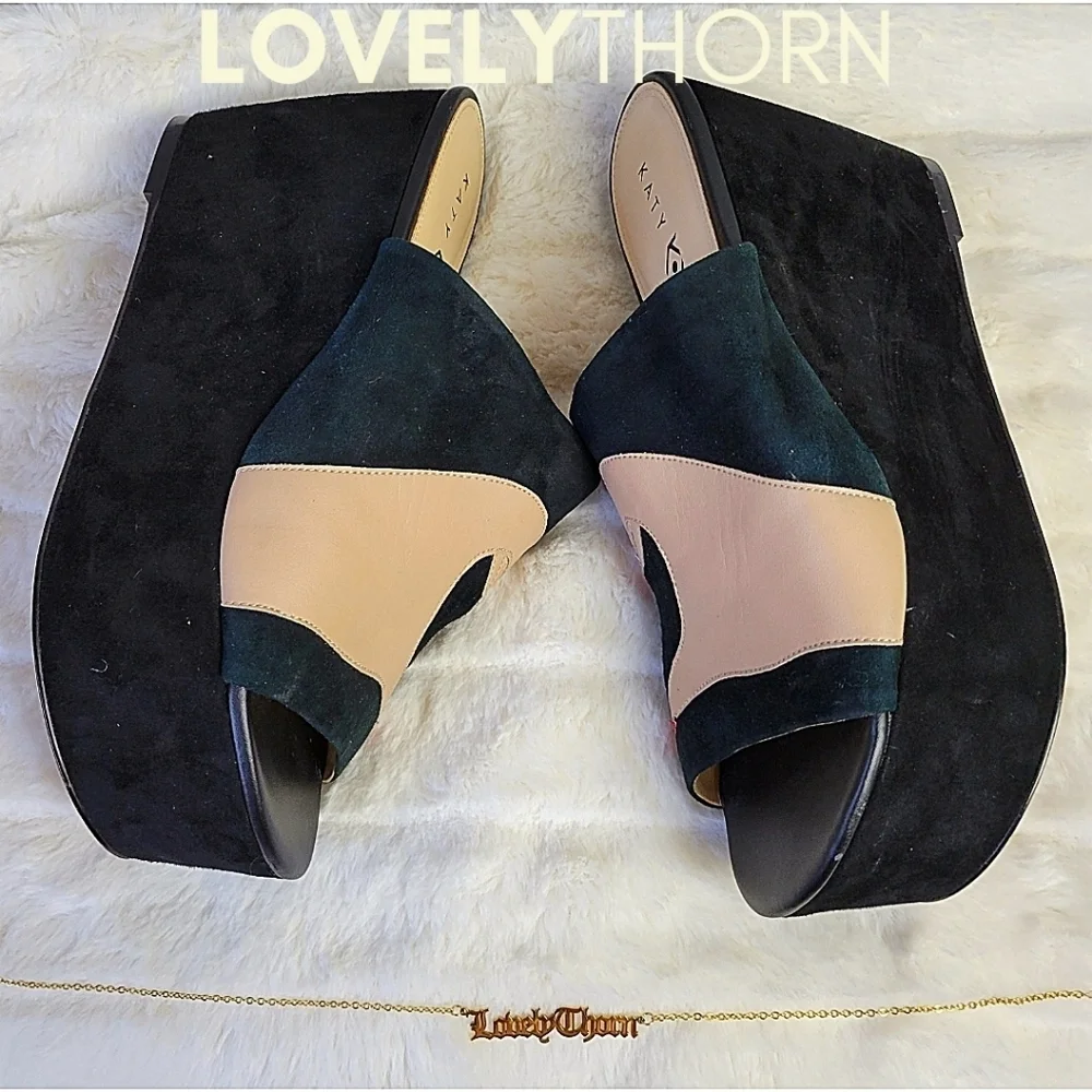 KATY PERRY // ltd ed platform wedge slide tracy heart in hands